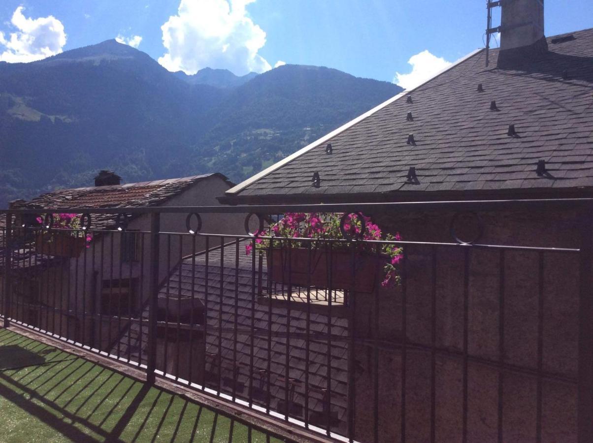 Villa Perla Nelle Orobie à Bema Extérieur photo